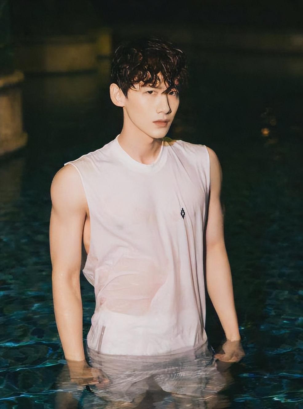 肥胖身材,油腻外表,内娱的男明星们,是时候该"醒醒"了!_腾讯新闻