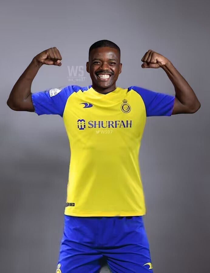 目前效力于贝蒂斯的威廉-卡瓦略上赛季出场43次打入4球,但贝蒂斯认为