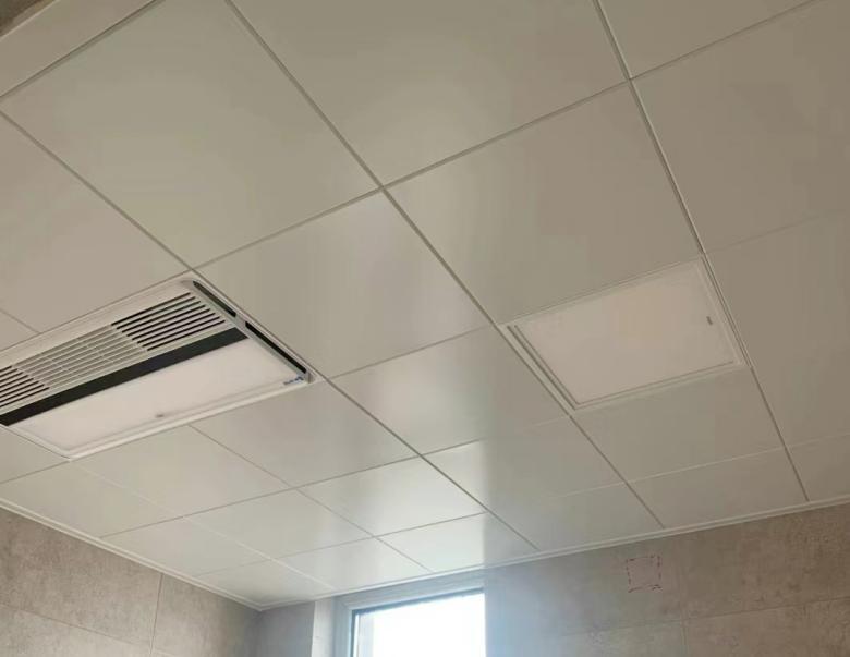 面上较好的品牌都要300元每平方米,比起普通吊顶,铝扣板吊顶要贵很多