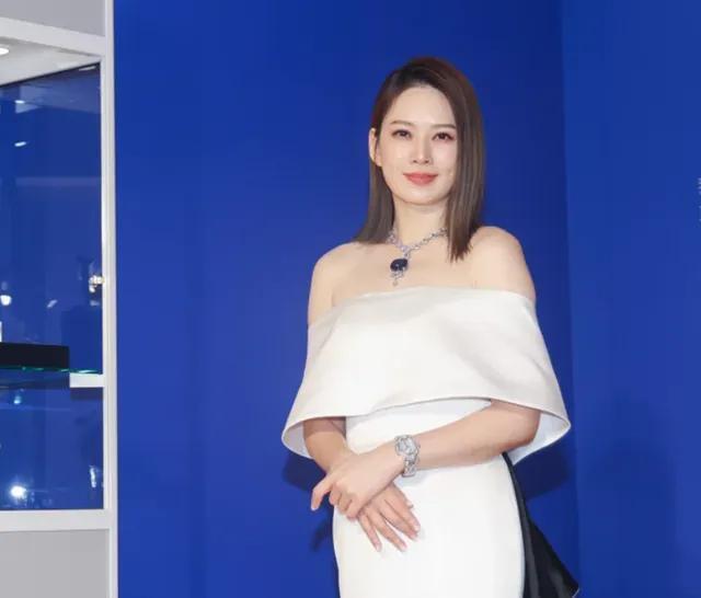 陶喆前女友melody离婚,老公是妈宝男,17年豪门婚姻过得像保姆-腾讯