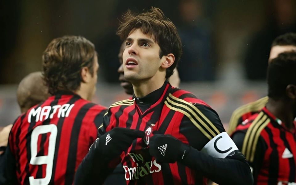 卡卡:最好的队友不是c罗,而是罗纳尔多