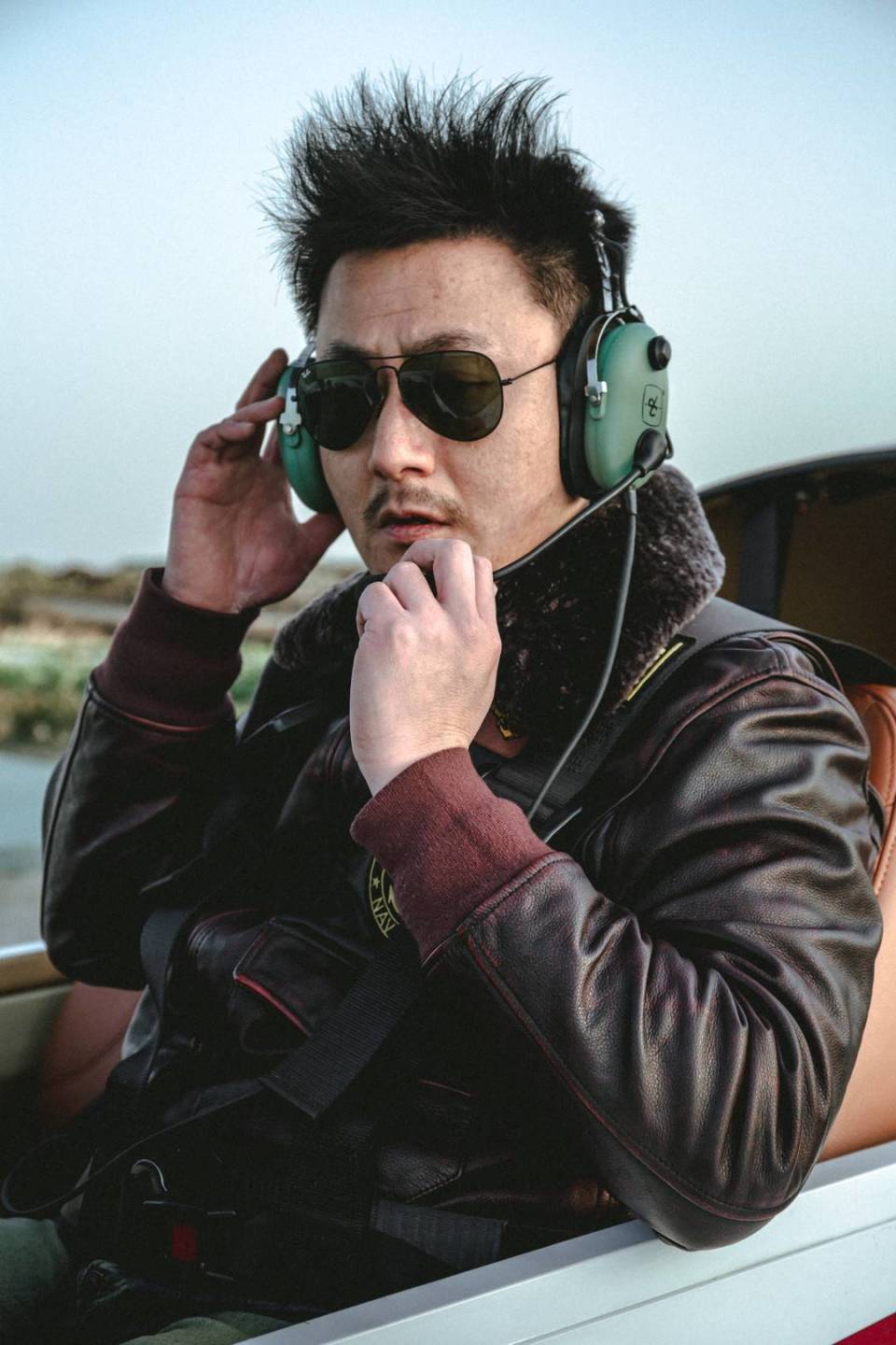 科幻电影《降领者》导演崔磊:想拍科幻,得先了解物理学丨共生纪元