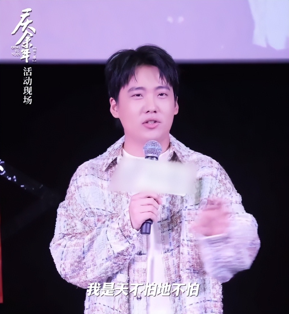 《庆余年2》:郭麒麟肿了,张若昀瘦脱相,我却被身高168