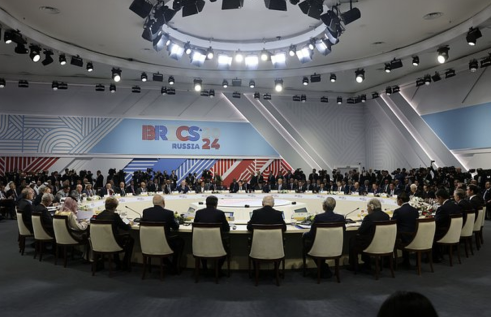 斯洛伐克欧洲议会议员称金砖国家是世界经济的未来_腾讯新闻