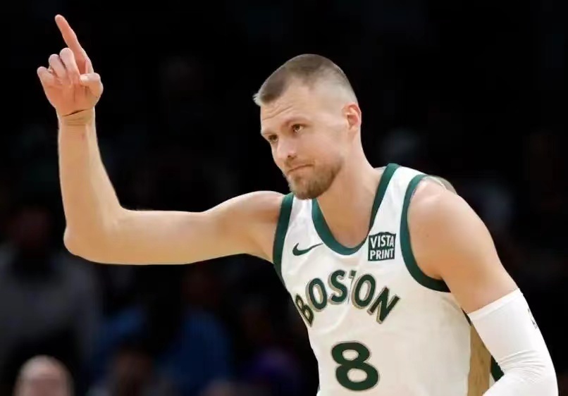 拒绝逆转,加时险胜,塔图姆36 12,西卡24 12哈利25 10