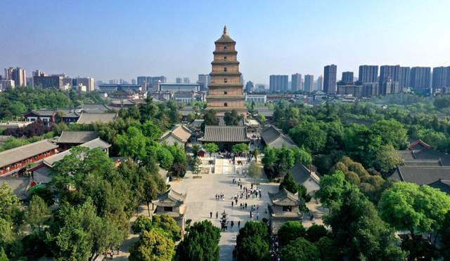 谁是中国西北第一城，是西安、兰州，还是乌鲁木齐？科技使人懒惰英语作文2023已更新(网易/头条)