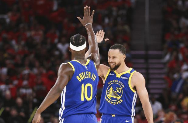 合砍71分！成东部最强三巨头之一，黑马超级崛起！你们要悄悄冲冠了