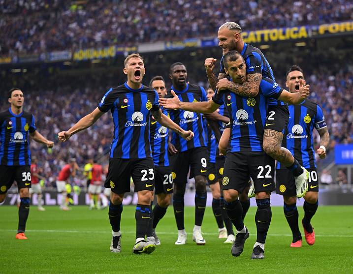 5连胜国米1年内5杀米兰狂轰12球只丢1球张康阳激动发文庆祝