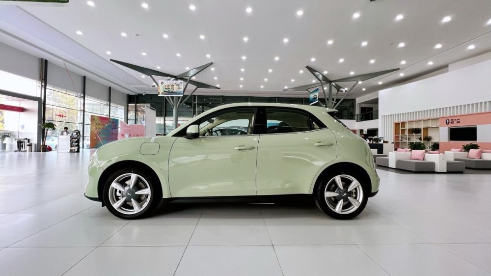 欧拉好猫2周年宠粉季,最高优惠16000元,"三好"小车快来种草_腾讯新闻