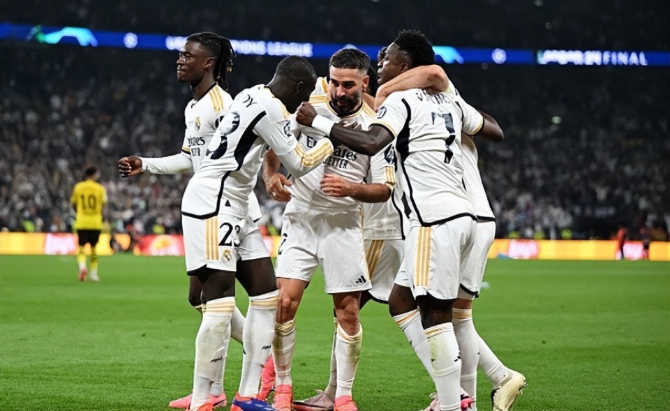 5分!皇马32岁老将获mvp 10年23冠 被低估的右后卫