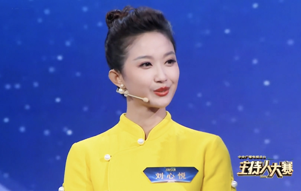 主持人大赛:美女扎堆唱主角,刘心悦第一,西瓜妹引热议,大众评审打分