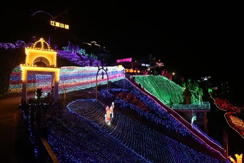 受访者供图记者从重庆市商务委获悉,各区县,各行业及广大商贸企业