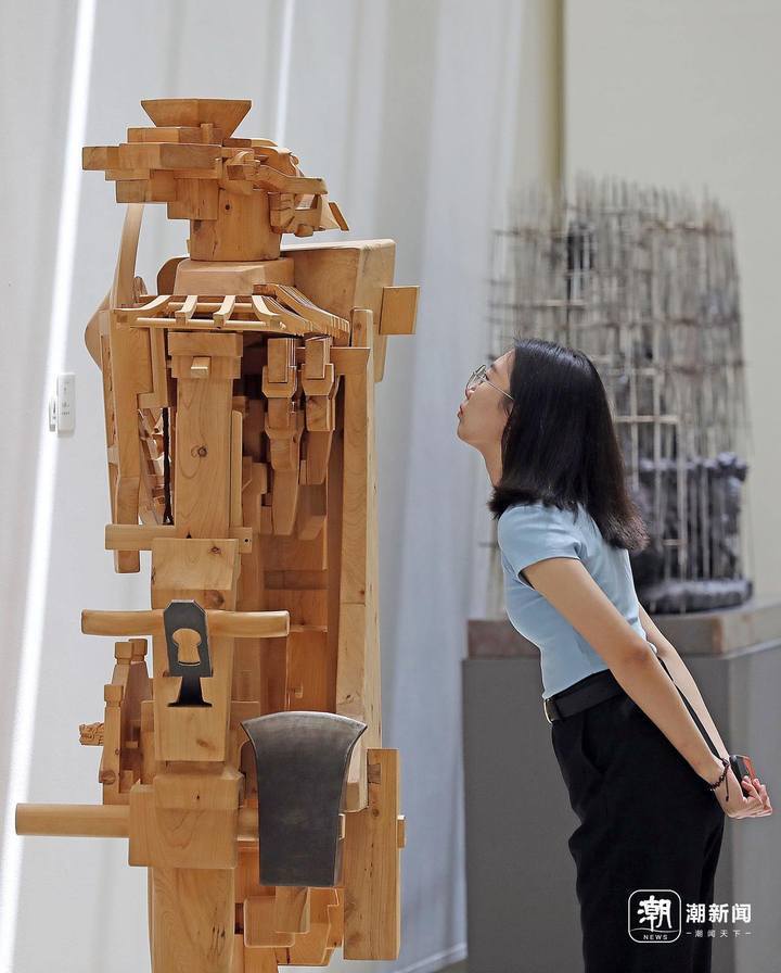 全国美术作品展览雕塑作品展在杭州开幕