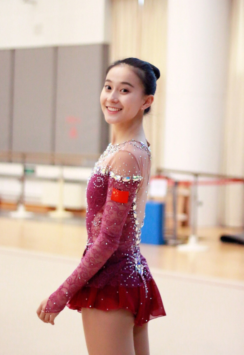 孙杨张豆豆官宣结婚,4位圈中好友送祝福,女方曾在芒果恋综圈了一波cp