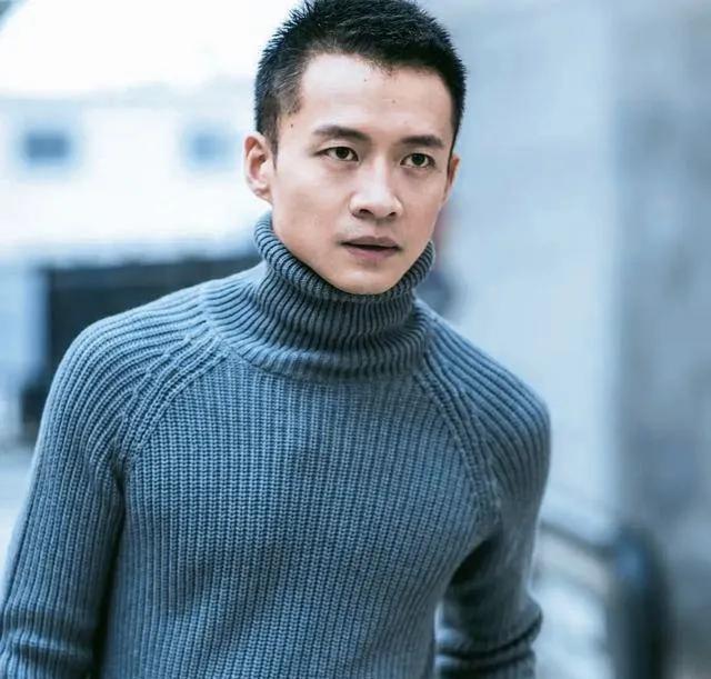 演员唐曾:是几个大爆剧的男主却不红,是38岁魅力型男却被剩下了_腾讯