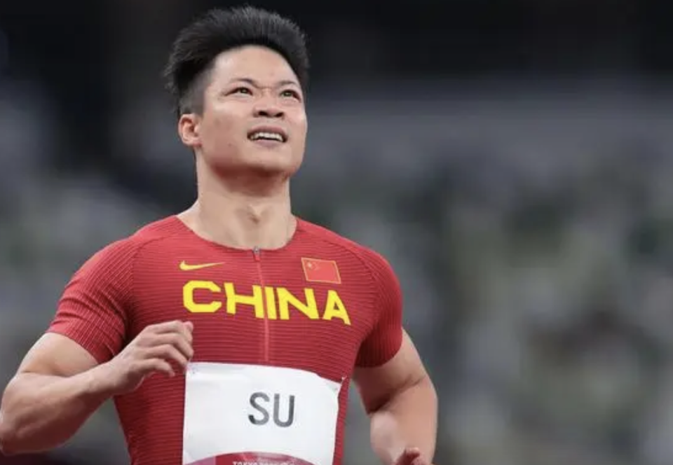 仅差001秒苏炳添复出首场决赛获亚军34岁冲击巴黎奥运
