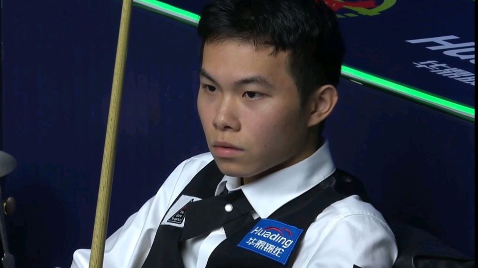 世界公开赛丁俊晖连赢四局大胜刘宏宇中国一哥闯进32强