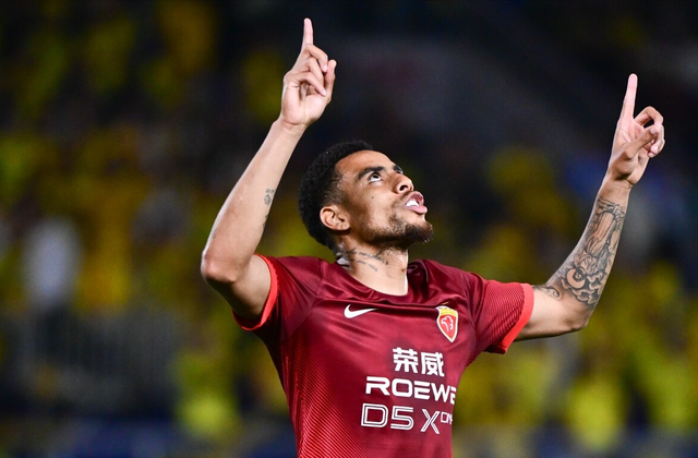 武磊11场14球 古斯塔沃9场9球 >中超12队