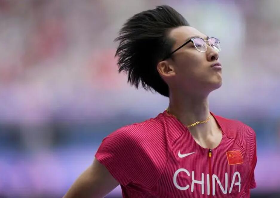 秦伟搏复活赛闯关成功 会师徐卓一出战奥运男子110米栏半决赛_腾讯新闻