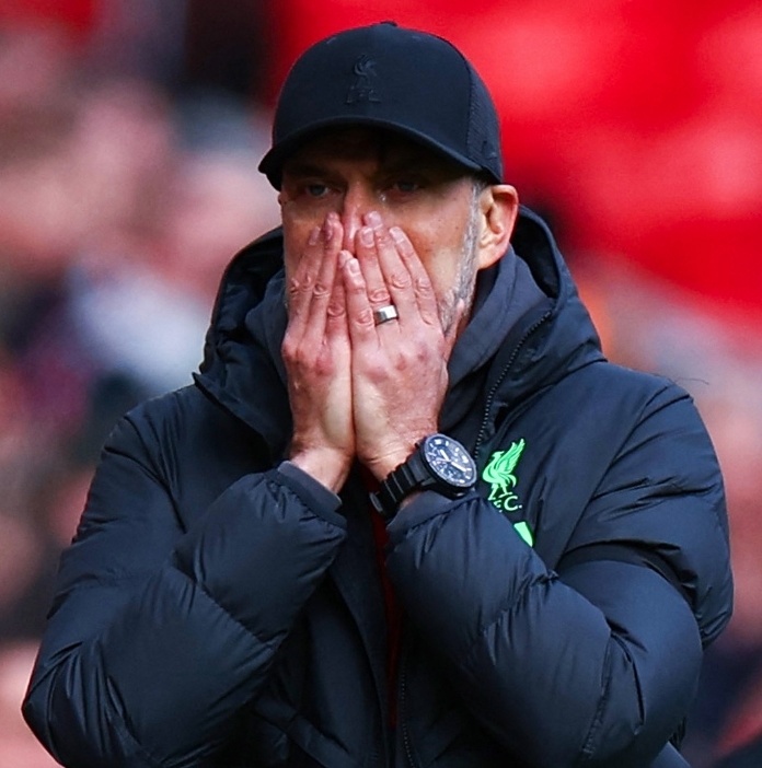 56岁克洛普放假,住400万豪宅,容光焕发,如同年轻10岁