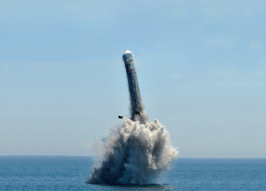中国舰载武器大盘点，096核潜艇搭载巨浪3，从南海发射覆盖美国_腾讯新闻