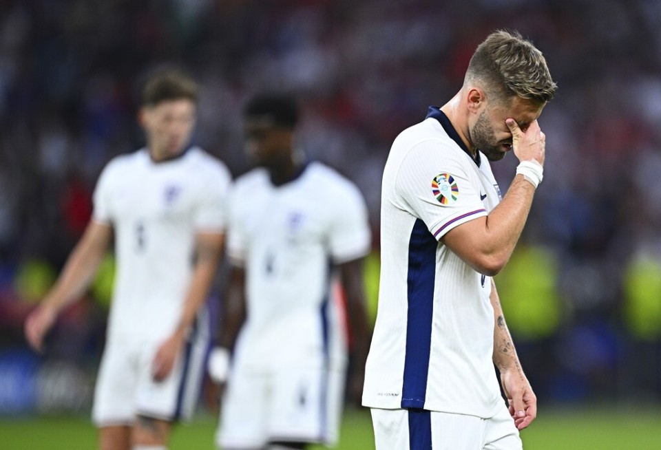 索斯盖特又一耻辱纪录!欧洲杯决赛两连败第一人,8年五大收获