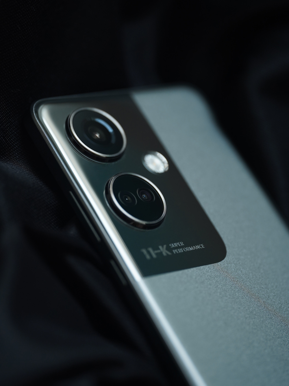 oppok11静谧中的月影灰