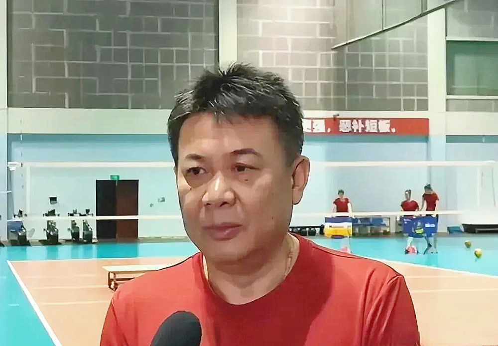 蔡斌最新表态!称赞朱婷一流,但却指出一大问题,与刁琳宇没配合