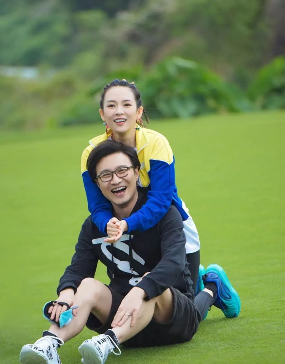 汪峰被爆婚内出轨早有预兆,两个前任都曾曝他私生活混乱