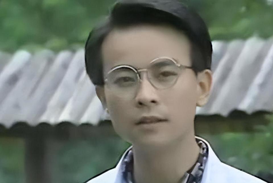 演员罗钢:娶小23岁郝蕾,陪娇妻战胜家族遗传病,48岁老来得子