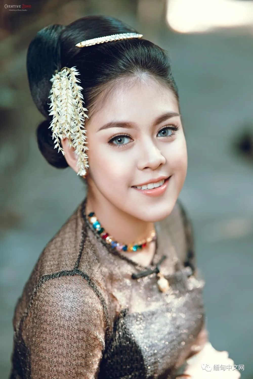 缅甸女星图片