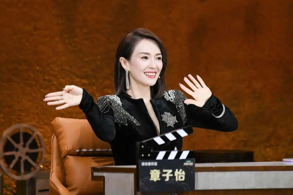 别想太多,章子怡是不可能出来锤汪峰的!
