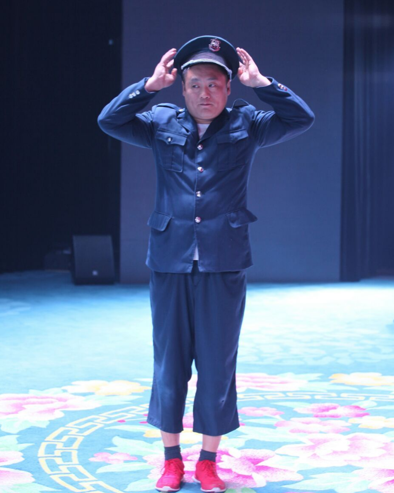 宋晓峰的幸福:出生好父母,娶得好妻子,遇见好师傅,生得漂亮女儿_腾讯