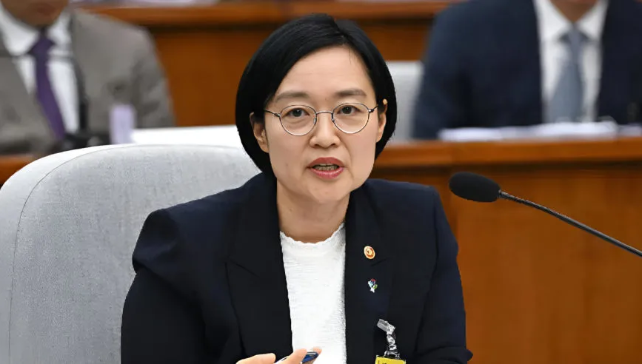 韩国迎来史上第二位女总理，韩媒：此次人选意在突出中道、务实形象