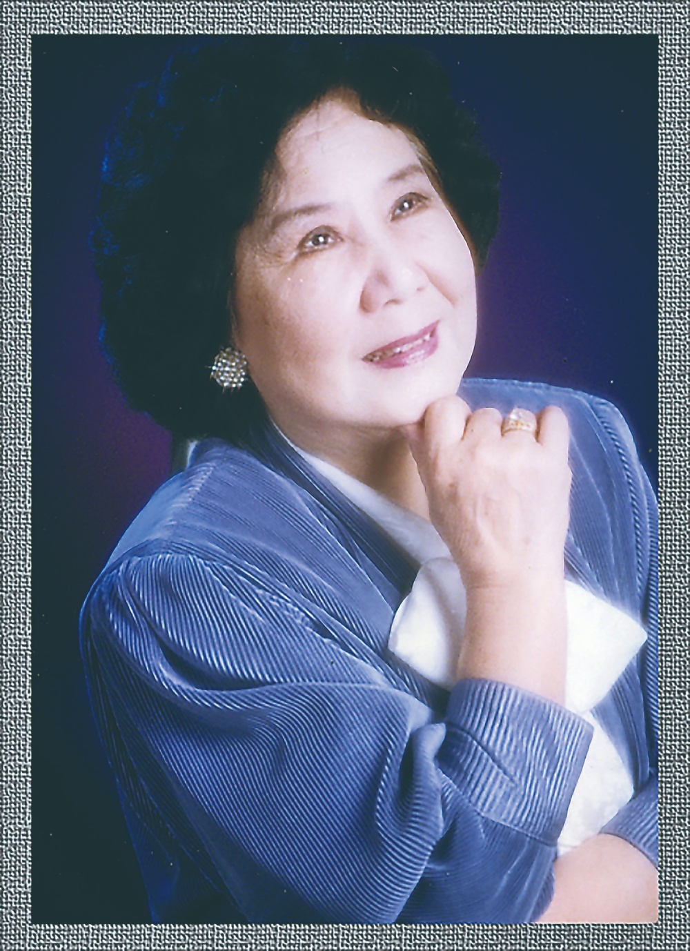 沪剧"杨派"创始人杨飞飞 高光时刻都奉献给了她热爱的舞台_腾讯新闻