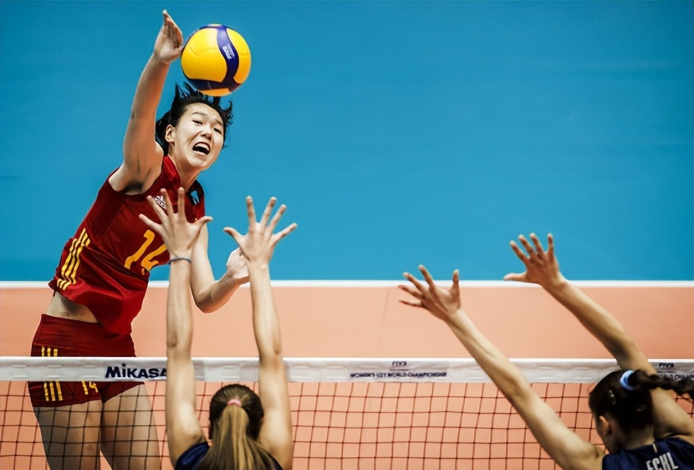 中国女排3-2战胜意大利队,勇夺金牌,庄宇珊万梓玥唐欣立大功_腾讯新闻