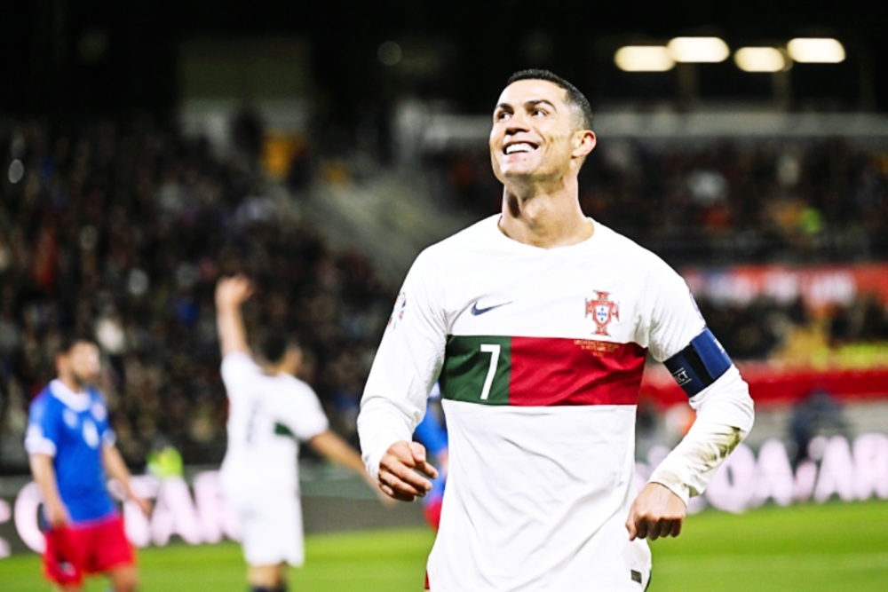 欧洲杯前瞻!c罗连续六次参加,佩佩入选:能否重现八年前辉煌