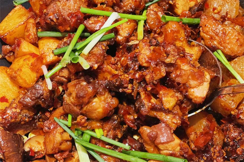 贵州的10大美食,黔味让人一口就"上头",吃过了才算没白来