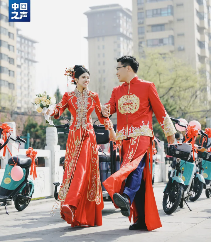 "三无婚礼"流行:真爱无需负重前行