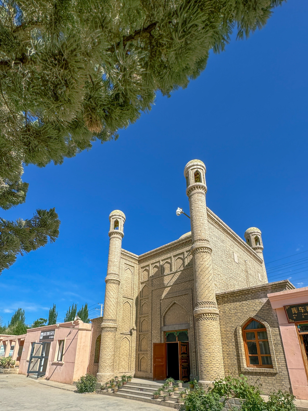 库车旅游攻略,新疆的历史古城,龟兹文化发祥地