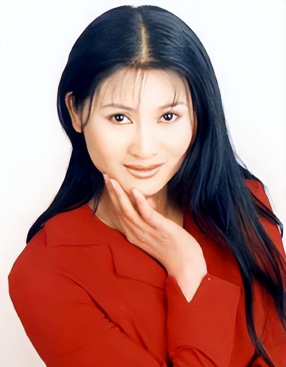 46岁女演员张钰复出,曾自曝被导演潜规则,遭封杀20年_腾讯新闻