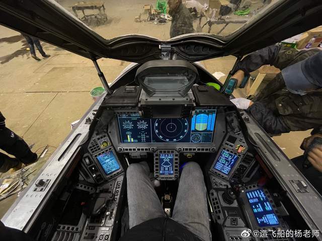 5战机首次采用之后,几乎成为各种四代机,五代机的标配,甚至连我们的歼