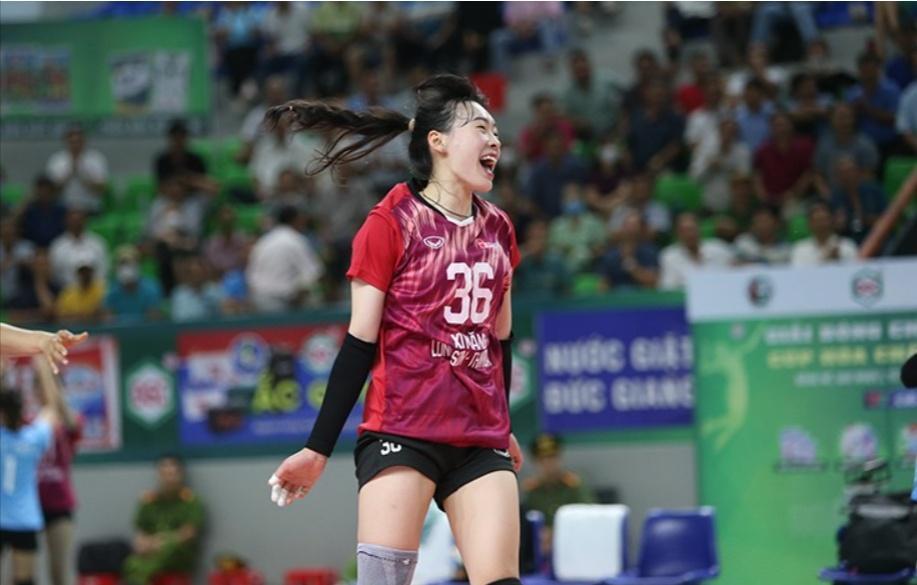 蔡晓晴被外媒高度评价成女排国家队遗珠是奥运第13人最佳选择