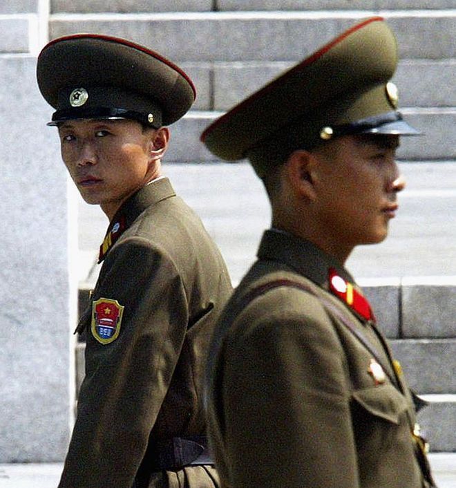 80年代 朝鮮人民軍 陸軍 制帽 レプリカ 北朝鮮 板門店 80年代 朝鮮人民軍 陸軍 制帽 レプリカ 北朝鮮 板門店 80年代