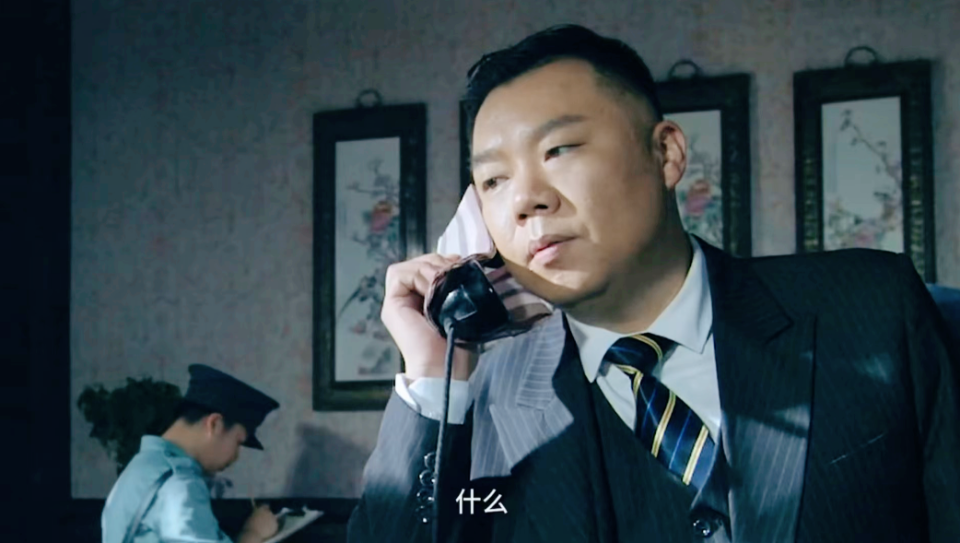 《特别行动》改编自臧小凡的谍战小说《暗花》,故事的背景放在了1948