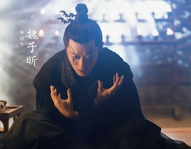 《赘婿》配角组团出演《与凤行》,认出搞笑父子二人