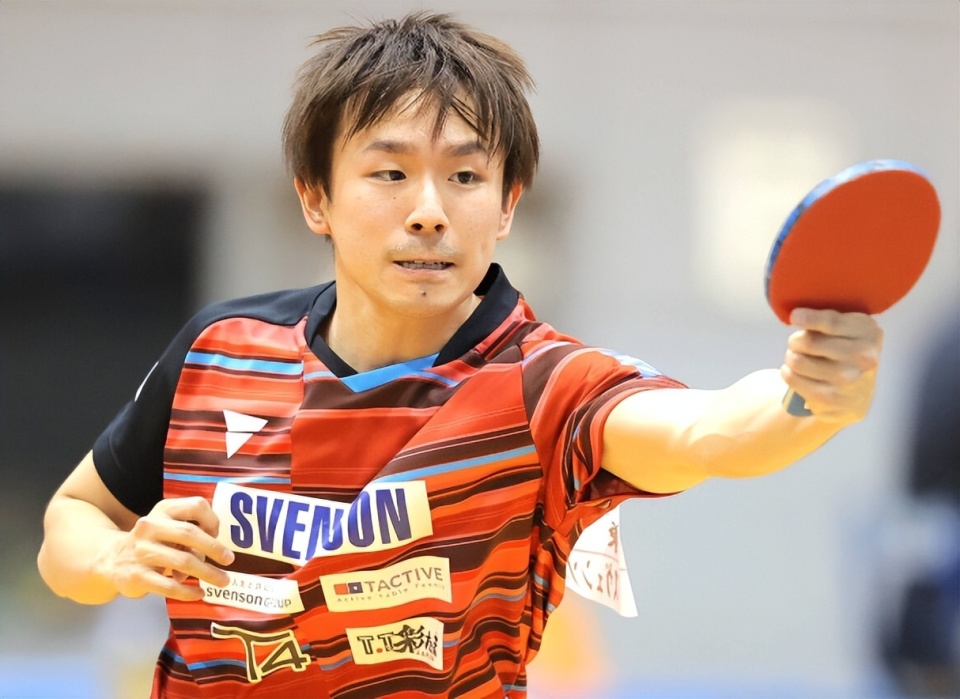 随后他的其他队友们也未能守住阵地,其中奥运亚军丹羽孝希1-3不敌曾根