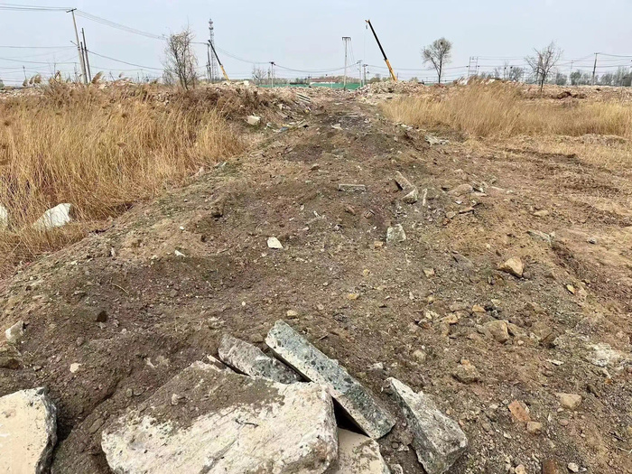 两条马路被村民“偷走”？嫌疑人落网：水泥块卖了钱，以为不会被发现是怎么一回事-313啦实用网