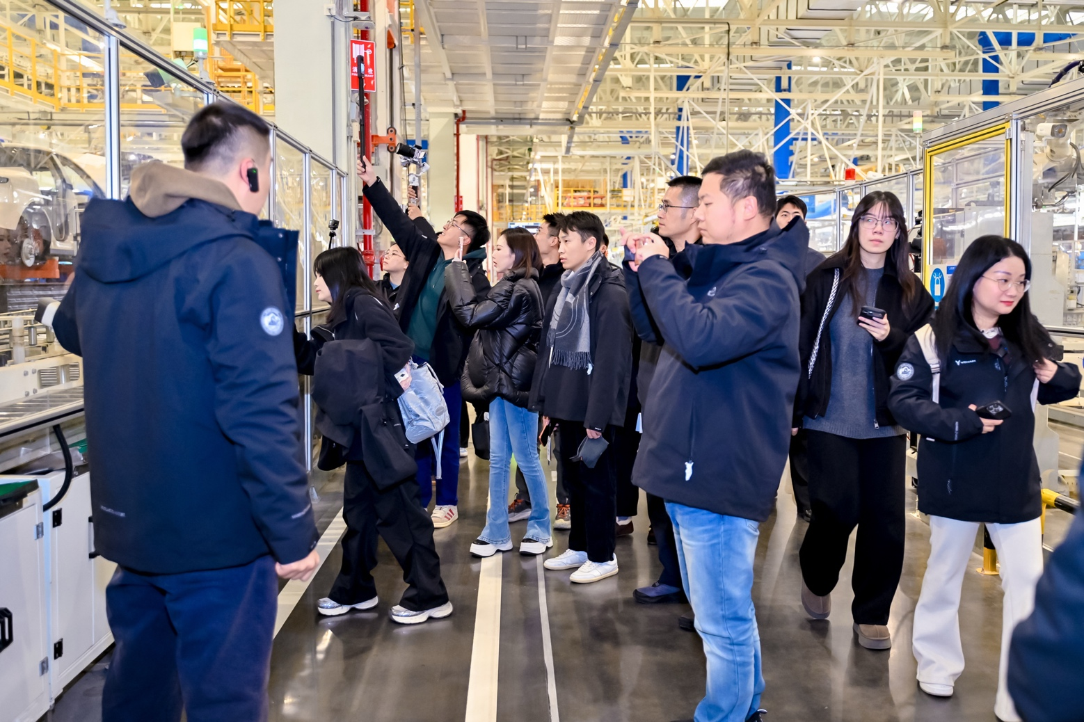 華系最強交付成績單出爐：嵐圖泰山創下26天5000台交付新紀錄 - 