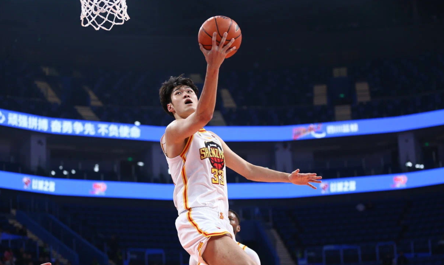 中国男篮唯一被裁之人出炉 郭士强为何不带他拉练？
